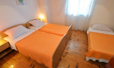 Kuća Ratimir , Apartman 2+1, Murter
