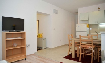 Kuća Nedjeljko, Apartman 4 c, Betina