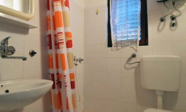 Kuća Ratimir , Apartman 2+1, Murter