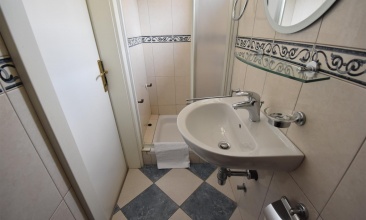 Kuća Josip, Apartman 2+1, Tisno