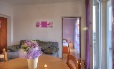 Kuća Irena, Apartman 2+2 b, Jezera
