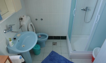 Kuća Crna, Apartman 4+1 a, Murter