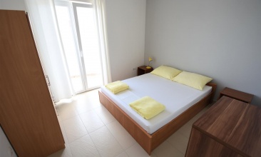 Kuća Dolores, Apartman 2+2 c, Betina