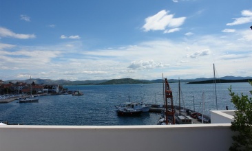 Kuća Dolores, Apartman 2+2 a, Betina