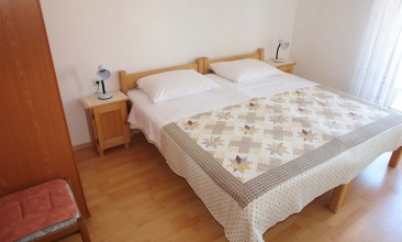 Kuća Mara, Apartman 4+1 b, Murter