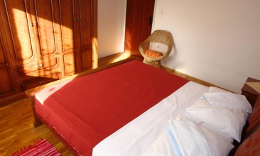 Kuća Tatjana, Apartman 6+1, Jezera