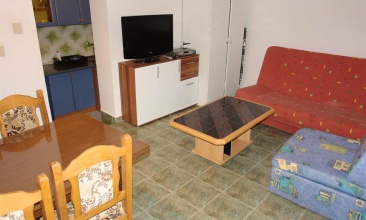 Kuća Željko, Apartman 2+2 b, Murter