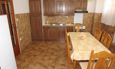 Kuća Gabrijela, Apartman 4+2, Betina
