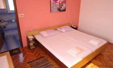 Kuća Gabrijela, Apartman 2+1 b, Betina