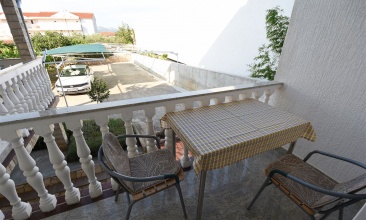 Kuća Kopriva, Apartman 4 b, Murter