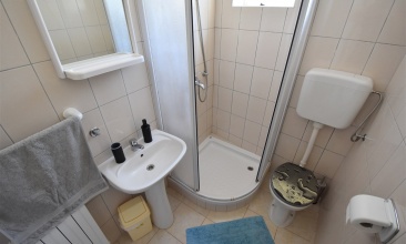 Kuća Bernarda, Apartman 4+1, Murter