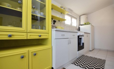Kuća Mira, Apartman 2, Murter