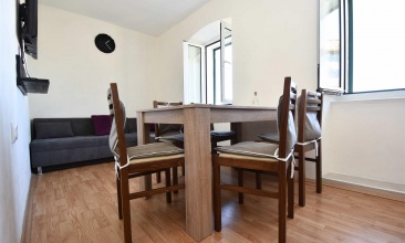 Kuća Beti, Apartman 4+1, Murter