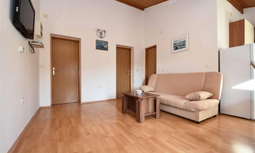 Kuća Goranka, Apartman 4+1 c, Murter