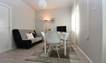 Kuća Lora, Apartman 4+1, Murter