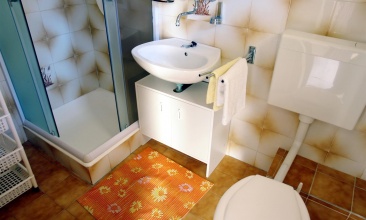 Kuća Dušan, Apartman 2+1, Tisno
