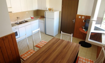 Kuća Emila, Apartman 6+1, Betina