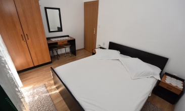 Kuća Eva, Apartman 4+1 a, Murter