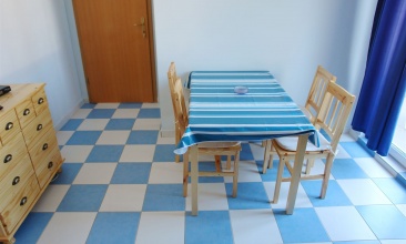 Kuća Gordana, Apartman 2+1 b, Murter