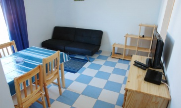 Kuća Gordana, Apartman 2+1 b, Murter