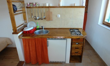 Kuća Ingrid, Ribarska kuća 2+1, Murter