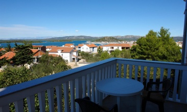 Kuća Ivica, Apartman 2+1 a, Murter