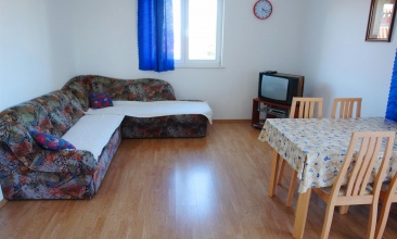 Kuća Ivica, Apartman 2+1 a, Murter