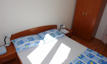 Kuća Ivica, Apartman 4+1 b, Murter
