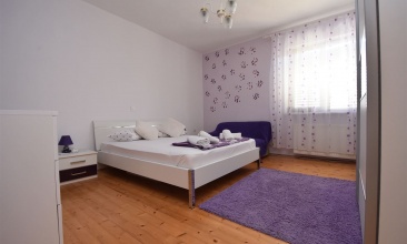 Kuća Klaudio 2, Apartman 6+2, Murter
