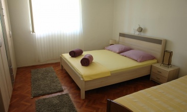 Kuća Martina, Apartman 2+2 b, Betina