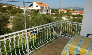 Kuća Milka, Apartman 4, Murter