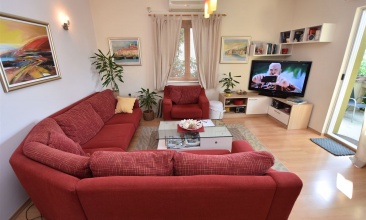 Kuća Mira, Apartman 4+1, Murter
