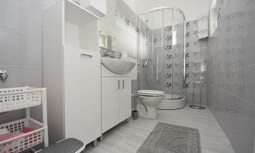 Kuća Silvija, Apartman 2+2, Murter