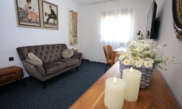 Vila Rafael, Kuća za odmor 6, Jezera