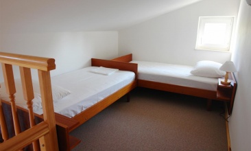 Kuća Vili 2, Apartman 2+3, Betina