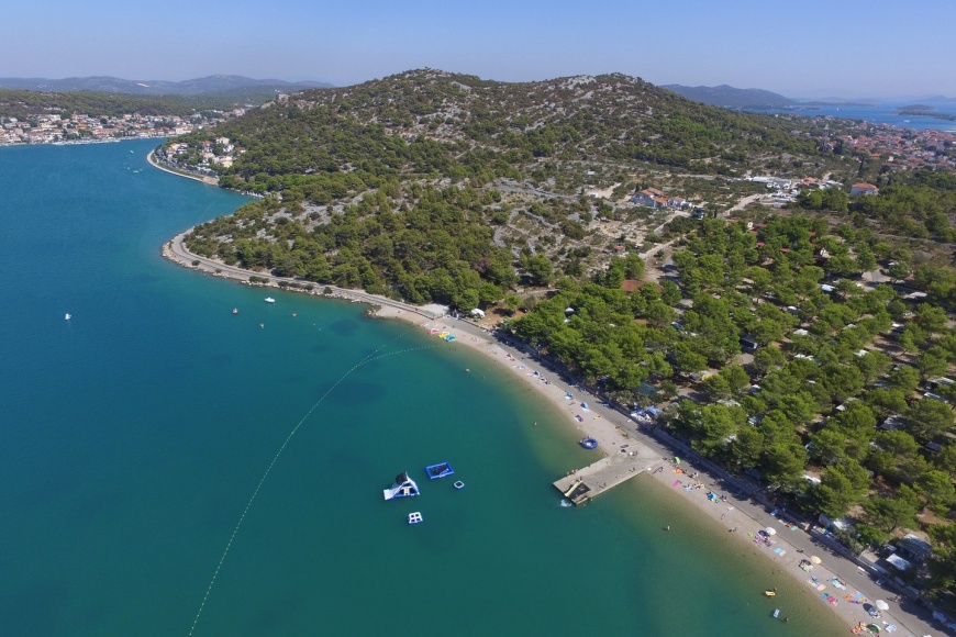 Plaža Lovišća Tisno