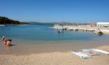 Žalo na plaži Zdrače